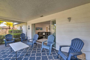 Modern Beach Retreat with Lanai 4 Mi to Shore!, Sarasota